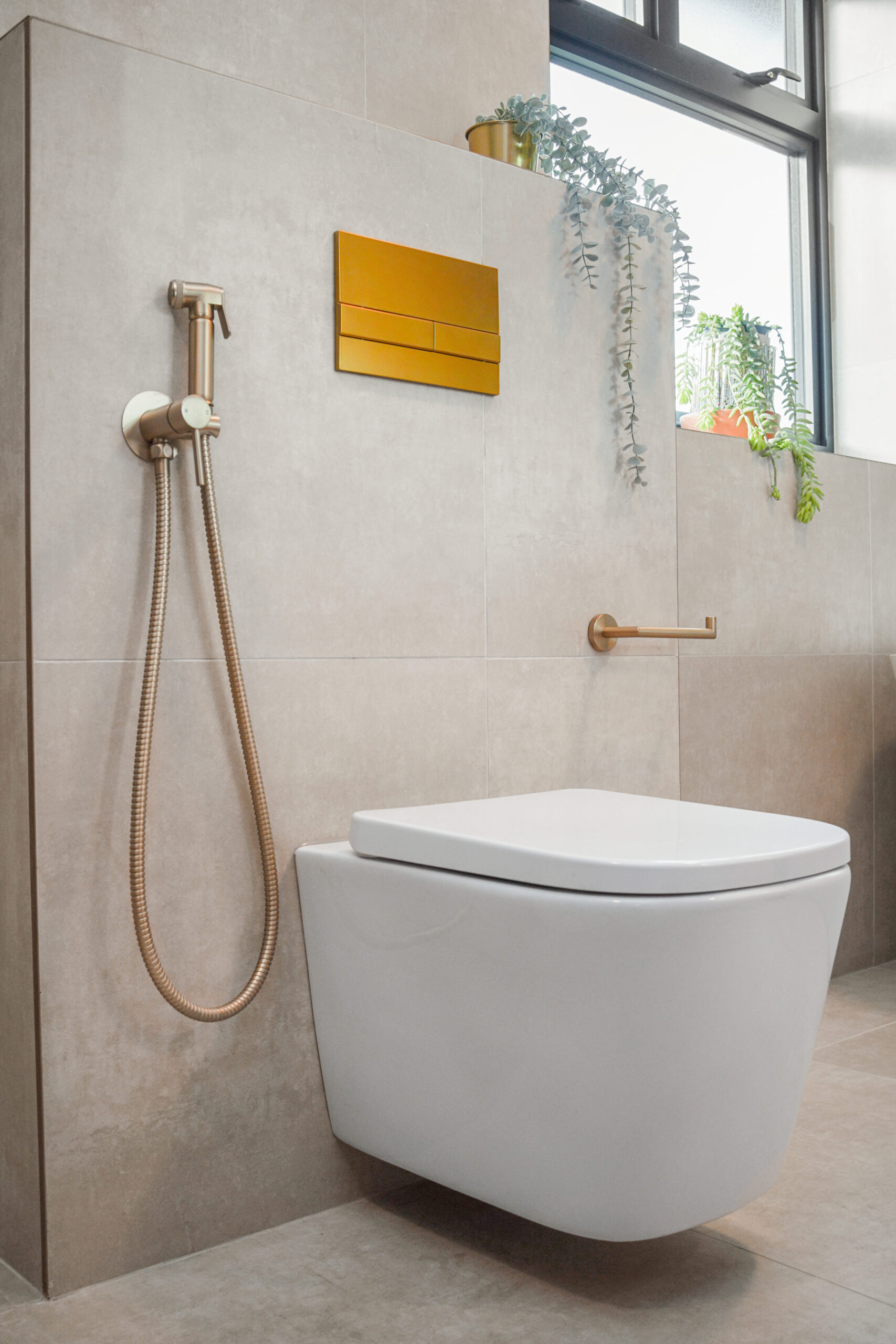 Abbotsford Gardens Bathroom Design in Woodford — completed bathroom photograph 3
