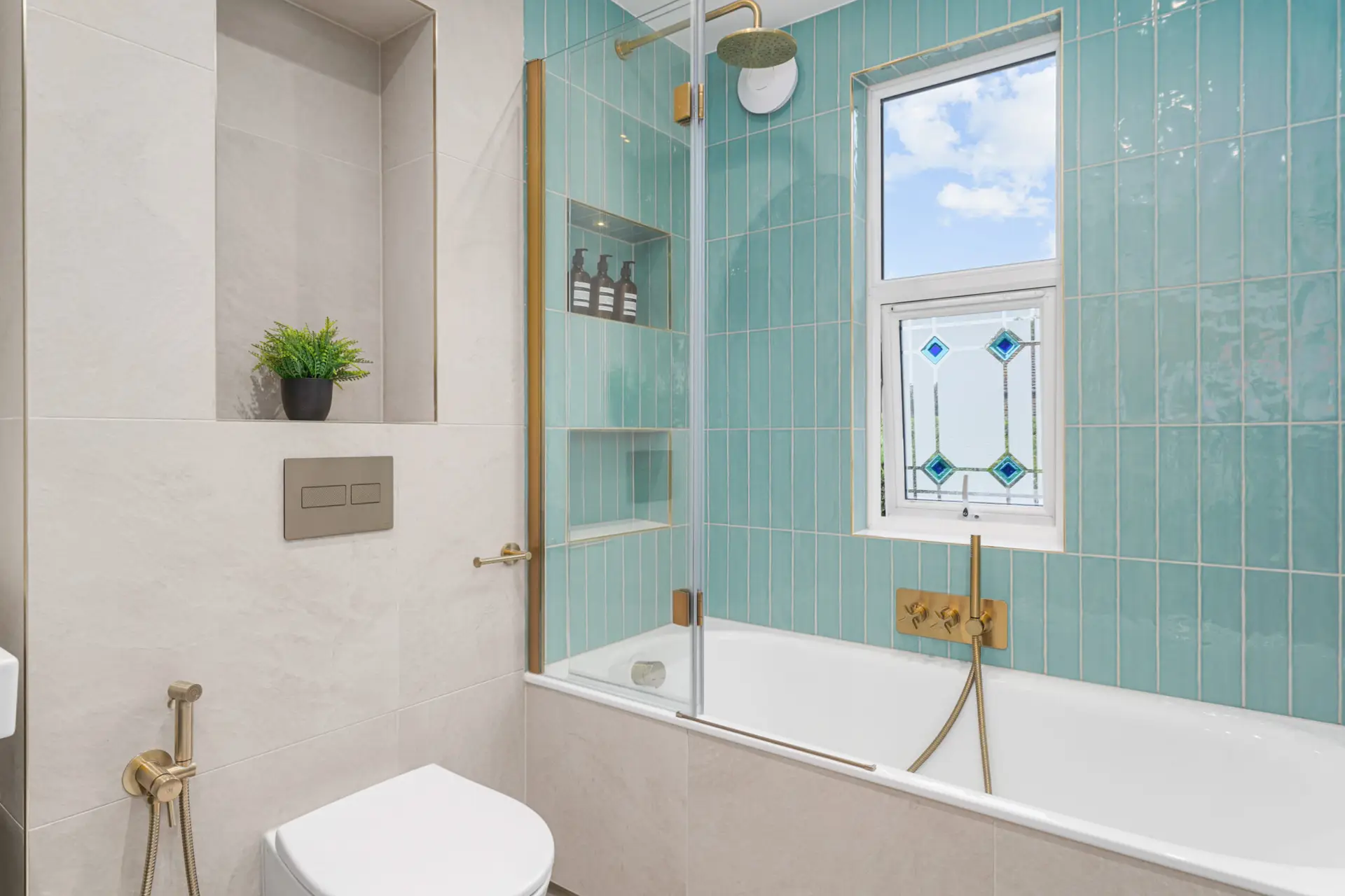 Family Bathroom Design in Wanstead — completed bathroom photograph 4